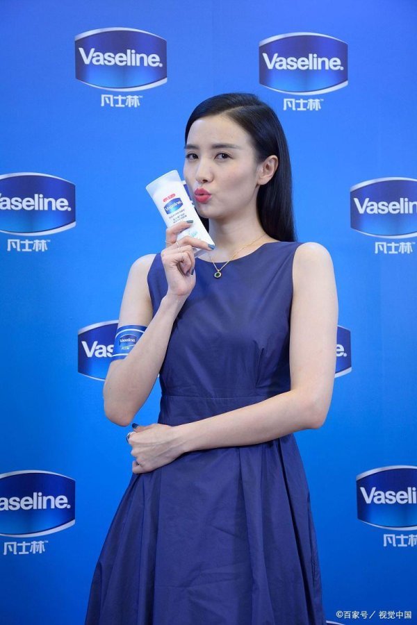 体育游戏app平台当今凡士林不单是有护手霜、还有躯壳乳-开云提款靠谱·欢迎您✅ 官网入口